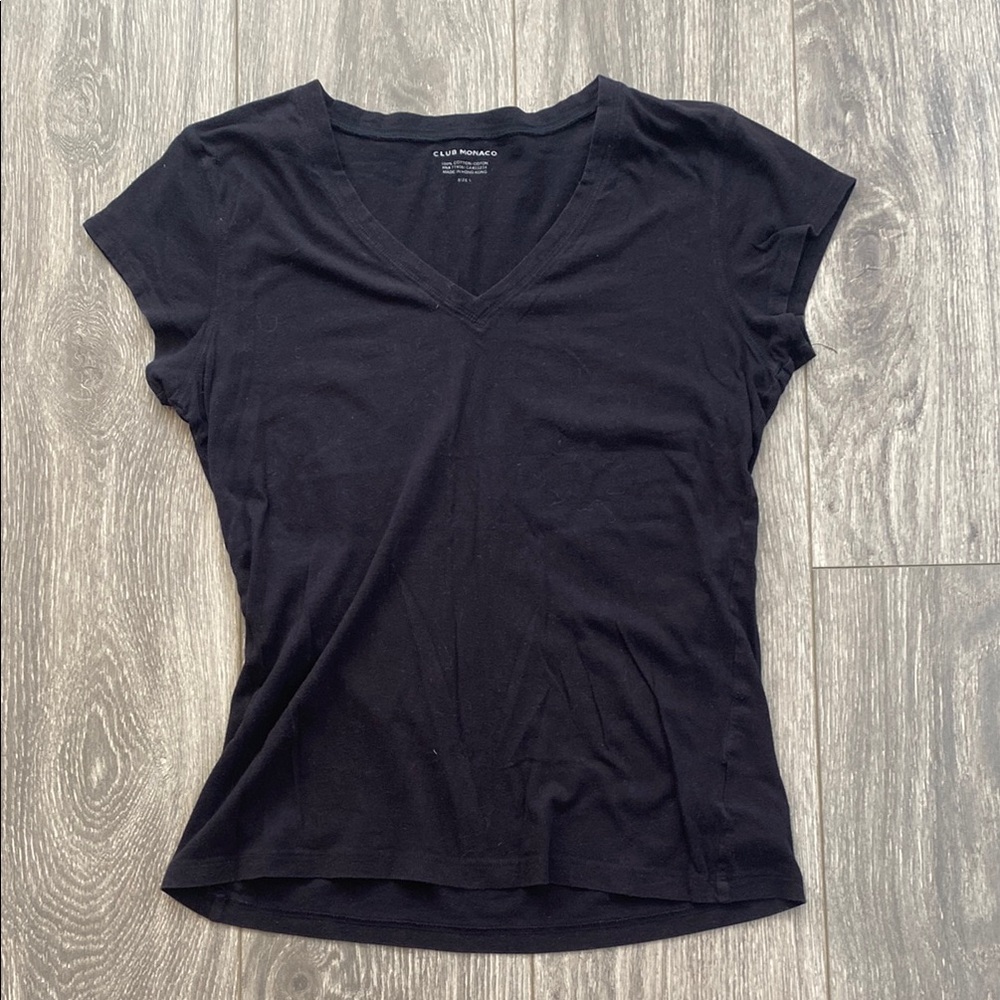 Club Monaco - Black Short/Cap Sleeve Fitted V-Neck 100% Cotton Tee - Size L